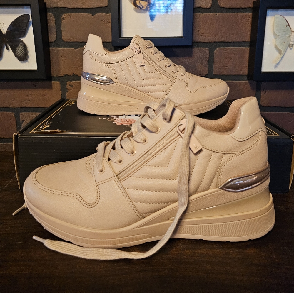 Aldo Adwiwia Wedge Heel Sneakers